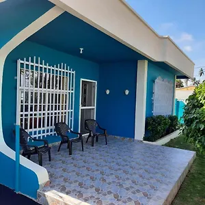 Nativa Miss Nova Guest house